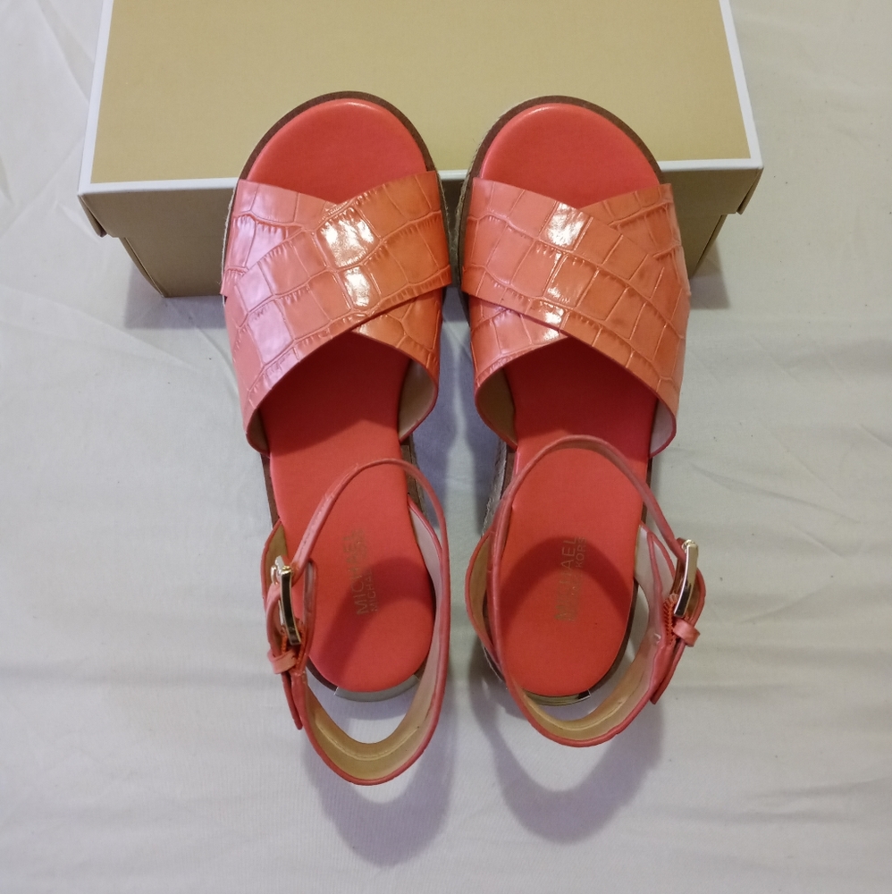 Michael Kors Abbott Leather Sandals - Picture 9 of 9